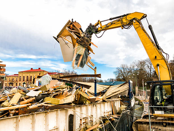 Best Construction Debris Removal  in Westfield Center, OH